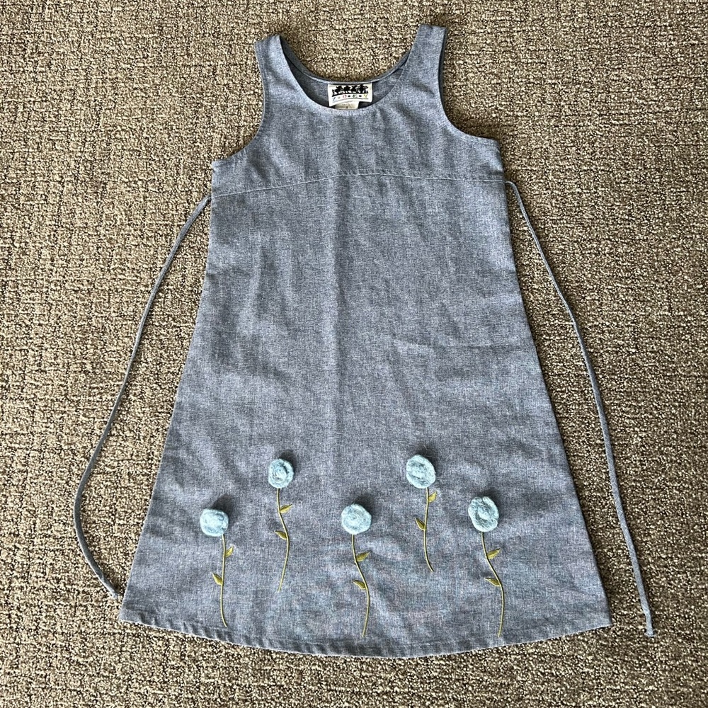 Vintage 90s/early 2000s Zoey Girls Denim Jumper Dress – Size 8 Embroidered